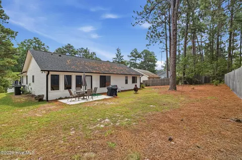 Exterior - 9 Alexander Ln, Pinehurst, NC 28374 photo 2 of 4