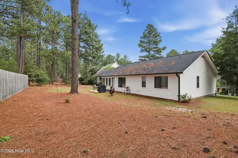 Exterior - 9 Alexander Ln, Pinehurst, NC 28374 photo 3 of 4