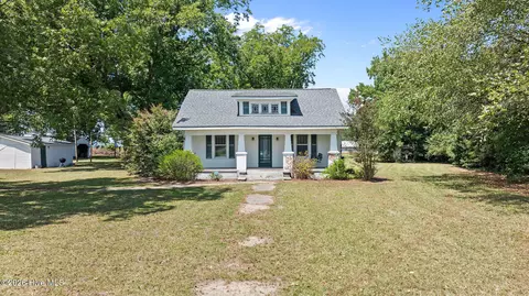 2356 Oakdale Rd, La Grange, NC 28551