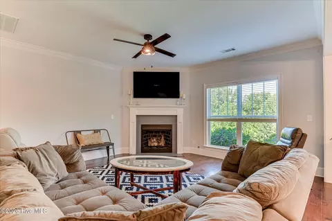 Living - 323 Pump House Rd, Evans, GA 30809 photo 1 of 3