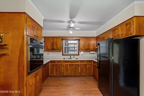 Kitchen - 4581 Hickory Dr, Evans, GA 30809 photo 2 of 5