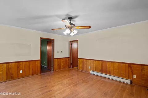 Living - 4581 Hickory Dr, Evans, GA 30809 photo 7 of 8