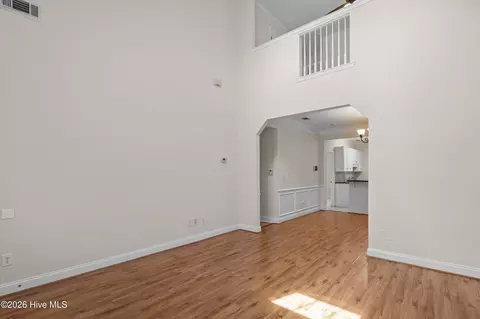 Living - 2121 Reserve Ln, Augusta, GA 30907 photo 2 of 3