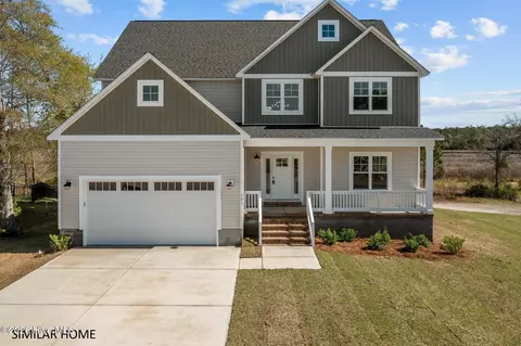 289 E Ivybridge Dr, Hubert, NC 28539 photo 1