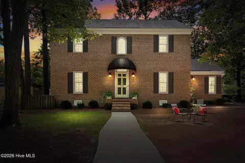 113 Edinborough Ct, Rocky Mount, NC 27803