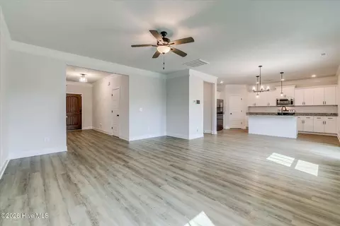 Living - 4039 Cottingham Way, Augusta, GA 30909 photo 4 of 5