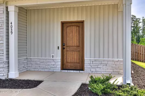 Exterior - 4039 Cottingham Way, Augusta, GA 30909 photo 5 of 10