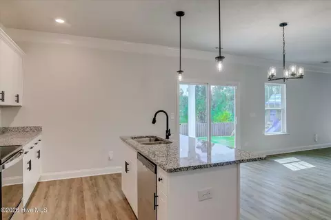 Kitchen - 4039 Cottingham Way, Augusta, GA 30909 photo 5 of 5