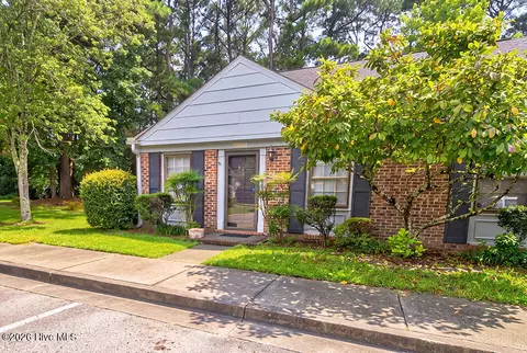 4908 Marlin Ct, Wilmington, NC 28403