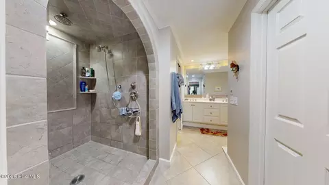Bath - 28 Devon Dr, Pinehurst, NC 28374 photo 2 of 9