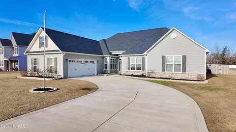 3009 Sharpnose St, New Bern, NC 28562