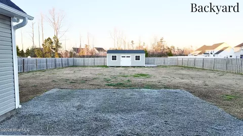Exterior - 3009 Sharpnose St, New Bern, NC 28562 photo 4 of 5