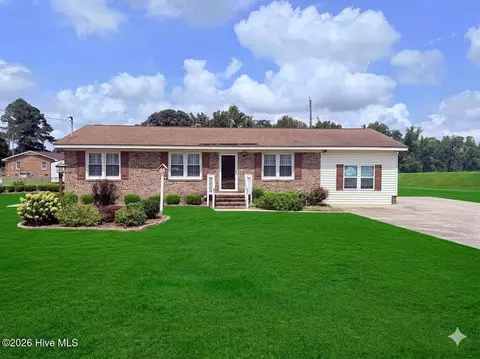 2103 Hilltop Ln, Goldsboro, NC 27530