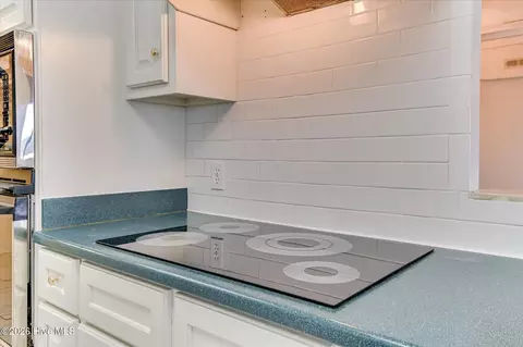 Kitchen - 1 7th St #1404, Augusta, GA 30901 photo 3 of 6