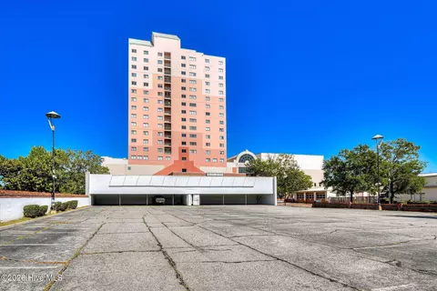 Exterior - 1 7th St #1404, Augusta, GA 30901 photo 3 of 5