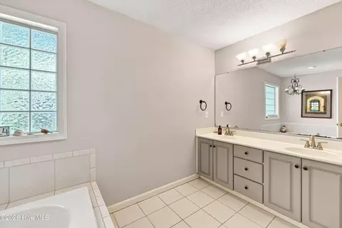 Bath - 416 Masters Ln, Hampstead, NC 28443 photo 1 of 6