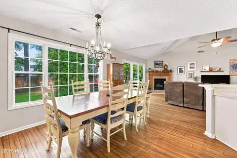 Dining - 416 Masters Ln, Hampstead, NC 28443 photo 3 of 4