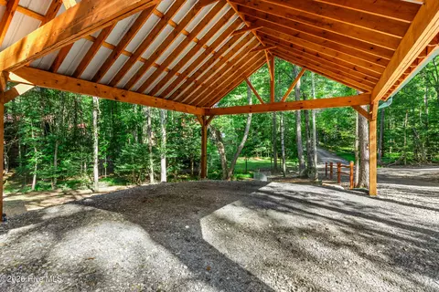 Exterior - 84 Oakcrest Ln, Murphy, NC 28906 photo 13 of 25