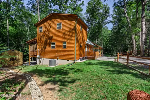 Exterior - 84 Oakcrest Ln, Murphy, NC 28906 photo 24 of 25