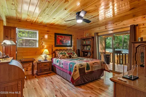 Bedroom - 84 Oakcrest Ln, Murphy, NC 28906 photo 1 of 9