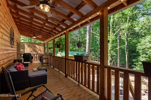 Exterior - 84 Oakcrest Ln, Murphy, NC 28906 photo 7 of 25