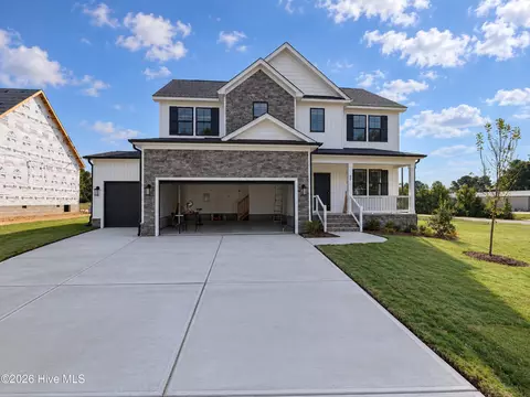 20 Howell Farm Dr, Selma, NC 27576