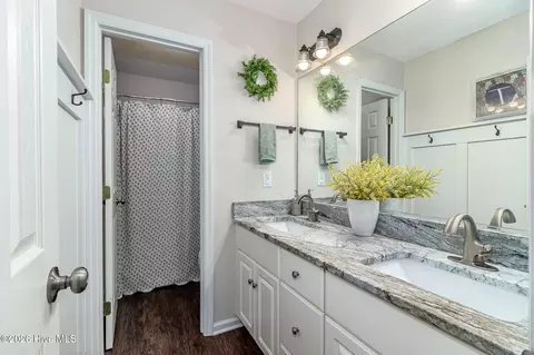Bath - 825 Sonora Cir, Evans, GA 30809 photo 3 of 3
