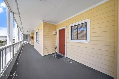 302 Canal Dr UNIT 27, Carolina Beach, NC 28428