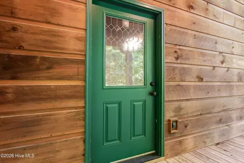 Exterior - 110 Blueberry Hl, Murphy, NC 28906 photo 7 of 10