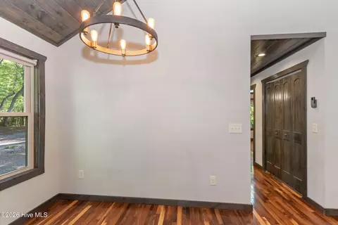 Entry Way - 110 Blueberry Hl, Murphy, NC 28906 photo 4 of 6