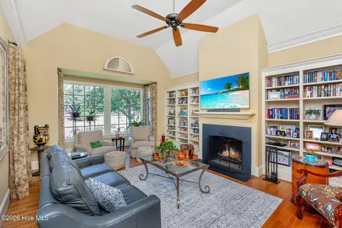 Living - 50 Brookhaven Rd, Pinehurst, NC 28374 photo 4 of 5