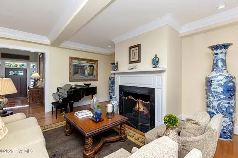 Living - 50 Brookhaven Rd, Pinehurst, NC 28374 photo 2 of 5