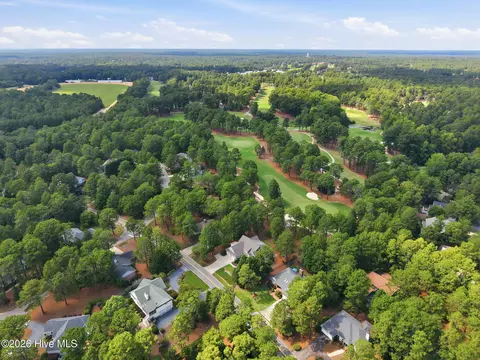 View/Area - 885 Monticello Dr, Pinehurst, NC 28374 photo 4 of 4