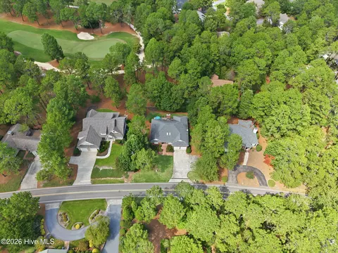 View/Area - 885 Monticello Dr, Pinehurst, NC 28374 photo 2 of 4