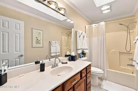 Bath - 885 Monticello Dr, Pinehurst, NC 28374 photo 4 of 4