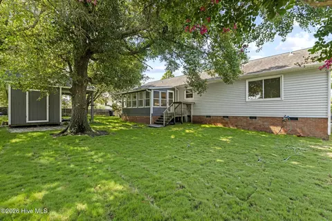 Exterior - 1815 Watts Landing Rd, Hampstead, NC 28443 photo 3 of 7