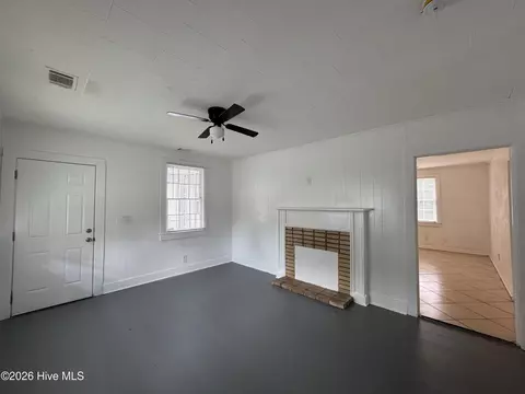 Living - 114 Calvary Dr, Augusta, GA 30906 photo 1 of 4