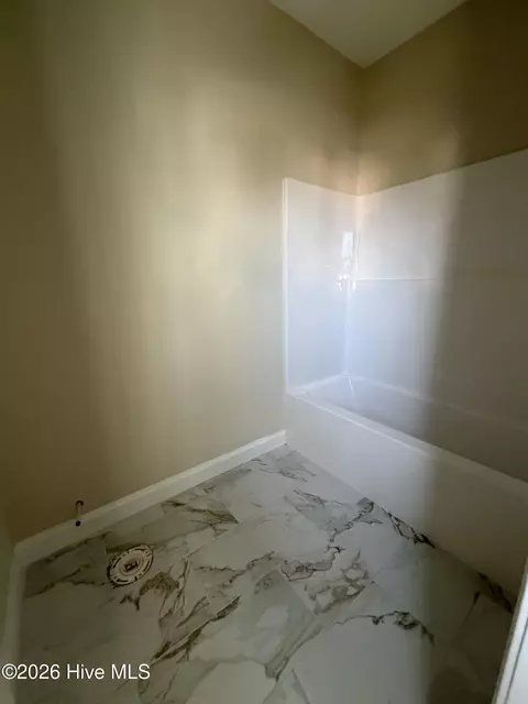Bath - 819 Tupelo Tree Dr, Hubert, NC 28539 photo 3 of 3