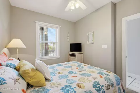 Bedroom - 1701 Salter Path Rd #103F, Salter Path, NC 28575 photo 5 of 6