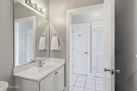 Bath - 1701 Salter Path Rd #103F, Salter Path, NC 28575 photo 4 of 5