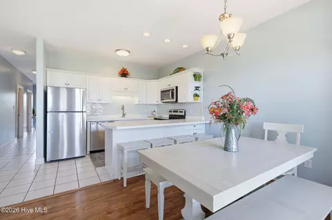 Dining - 1701 Salter Path Rd #103F, Salter Path, NC 28575 photo 3 of 3