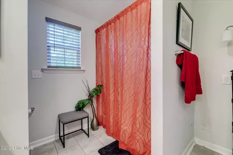 Bath - 5262 Copse Dr, Augusta, GA 30909 photo 2 of 3