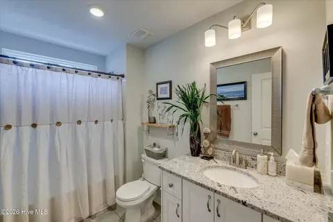 Bath - 5262 Copse Dr, Augusta, GA 30909 photo 3 of 3