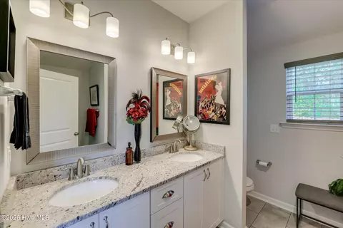 Bath - 5262 Copse Dr, Augusta, GA 30909 photo 1 of 3