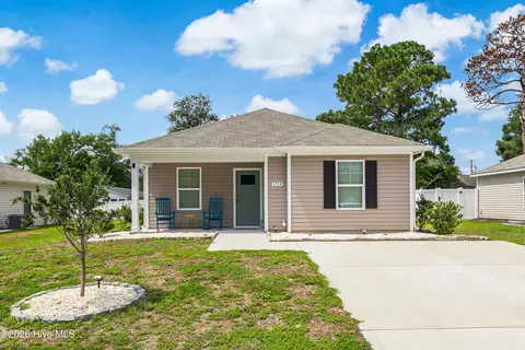 1718 Whispering Pine St SW, Ocean Isle Beach, NC 28469
