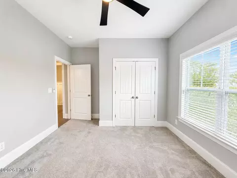 Bedroom - 40 Evergreen Ln, Hampstead, NC 28443 photo 3 of 7