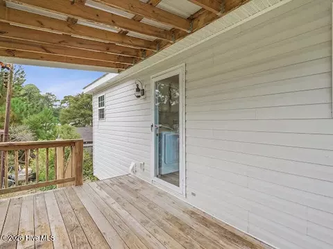 131 Circle Dr, Cedar Point, NC 28584 photo 8