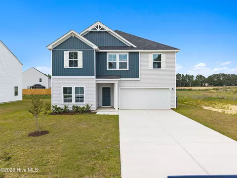 101 N Squires Run Ln, Richlands, NC 28574
