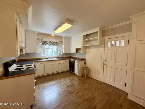 Kitchen - 208 Crescent Dr, Windsor, NC 27983 photo 3 of 3