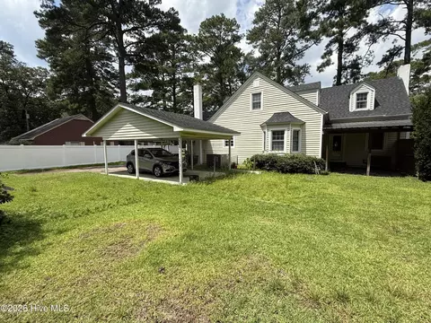 Exterior - 208 Crescent Dr, Windsor, NC 27983 photo 3 of 7